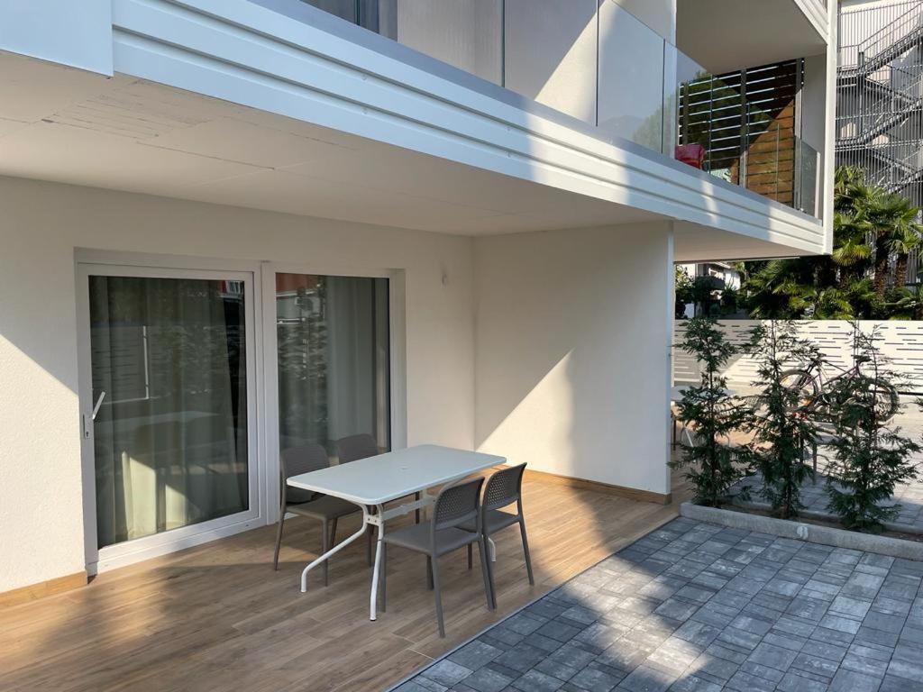 Lake Side Suites 加尔达湖滨 外观 照片